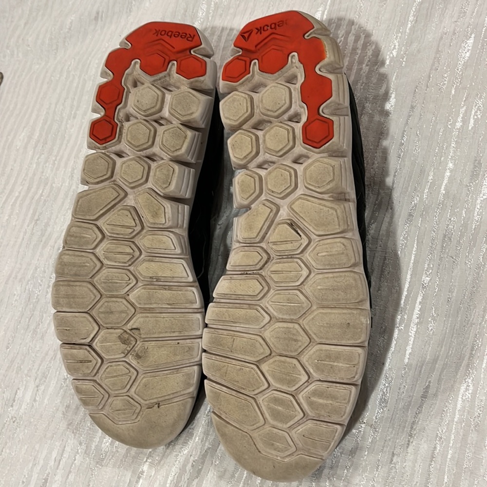 Black Reebok running sneakers - Picture 5 of 6